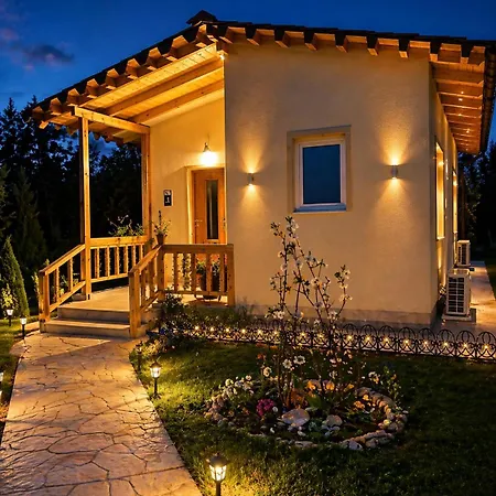 Village -garden House Daias Holiday home