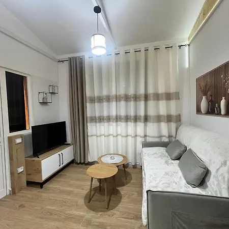Village -garden House Daias * Tirana
